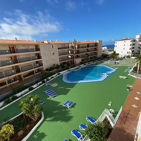 Aloha Summerland Vip Sea & Pool View Apartament