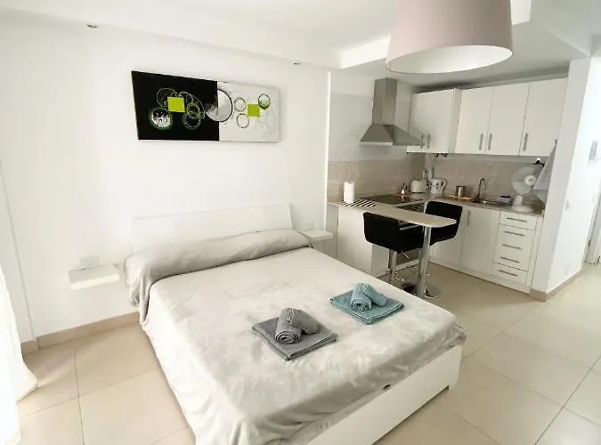 Apartman Aloha Summerland Vip Sea & Pool View