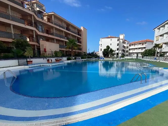 Lägenhet Aloha Summerland Vip Sea & Pool View